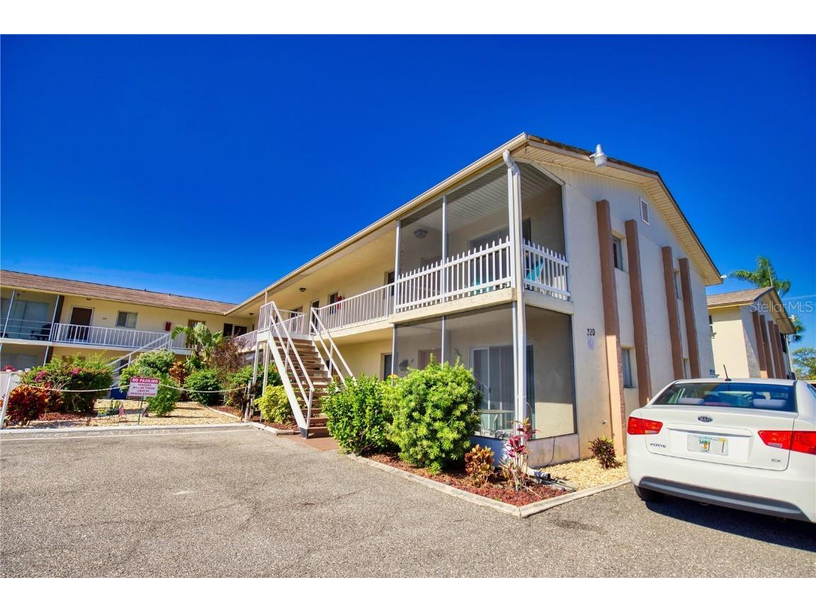 320 Base Avenue E #221 Venice FL 34285 N6131848 image1