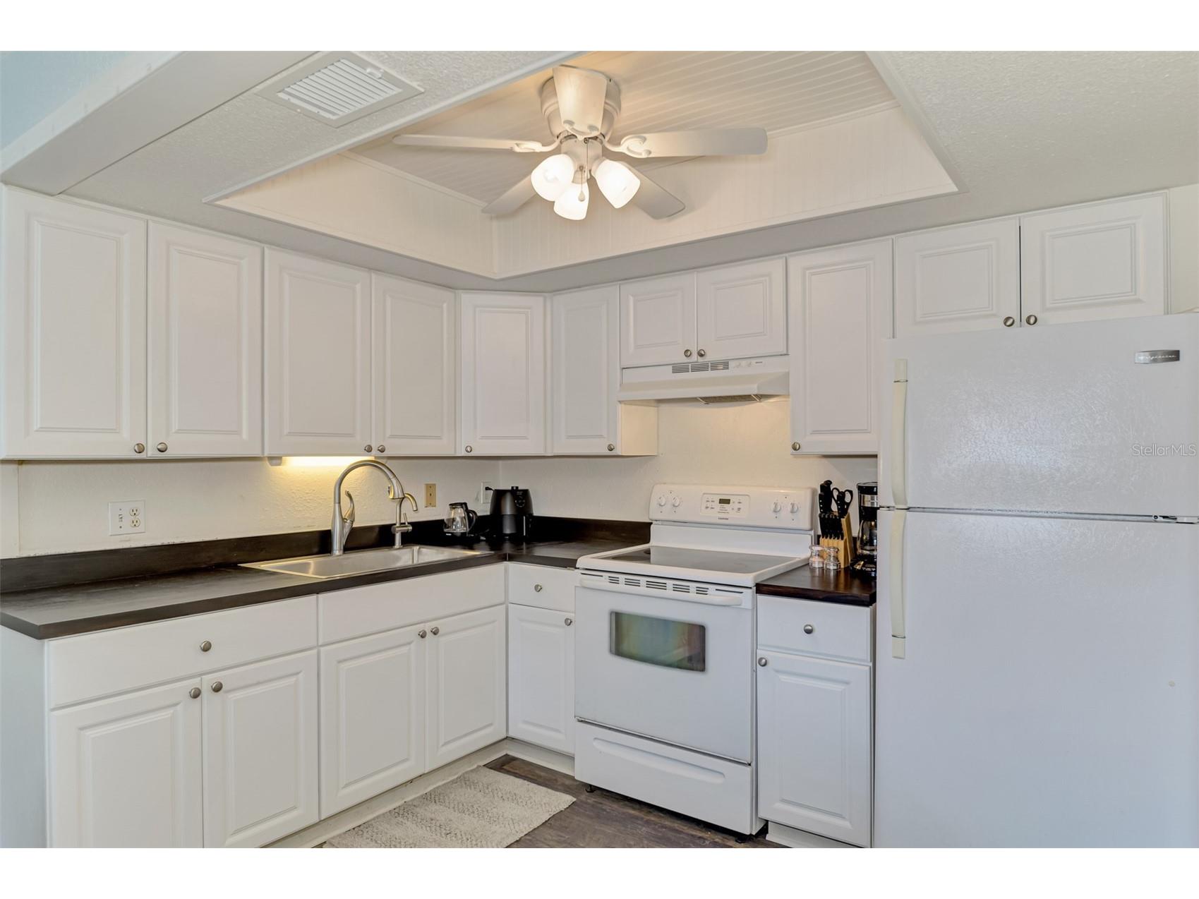 320 Base Avenue E #224 Venice FL 34285 N6143146 image17