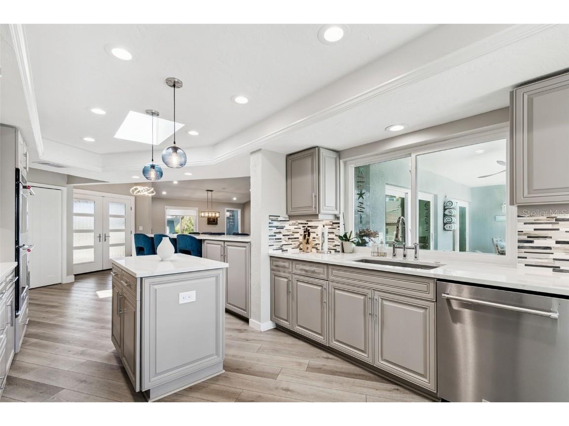 320 Belle Isle Avenue Belleair Beach FL 33786 TB8440328 image14