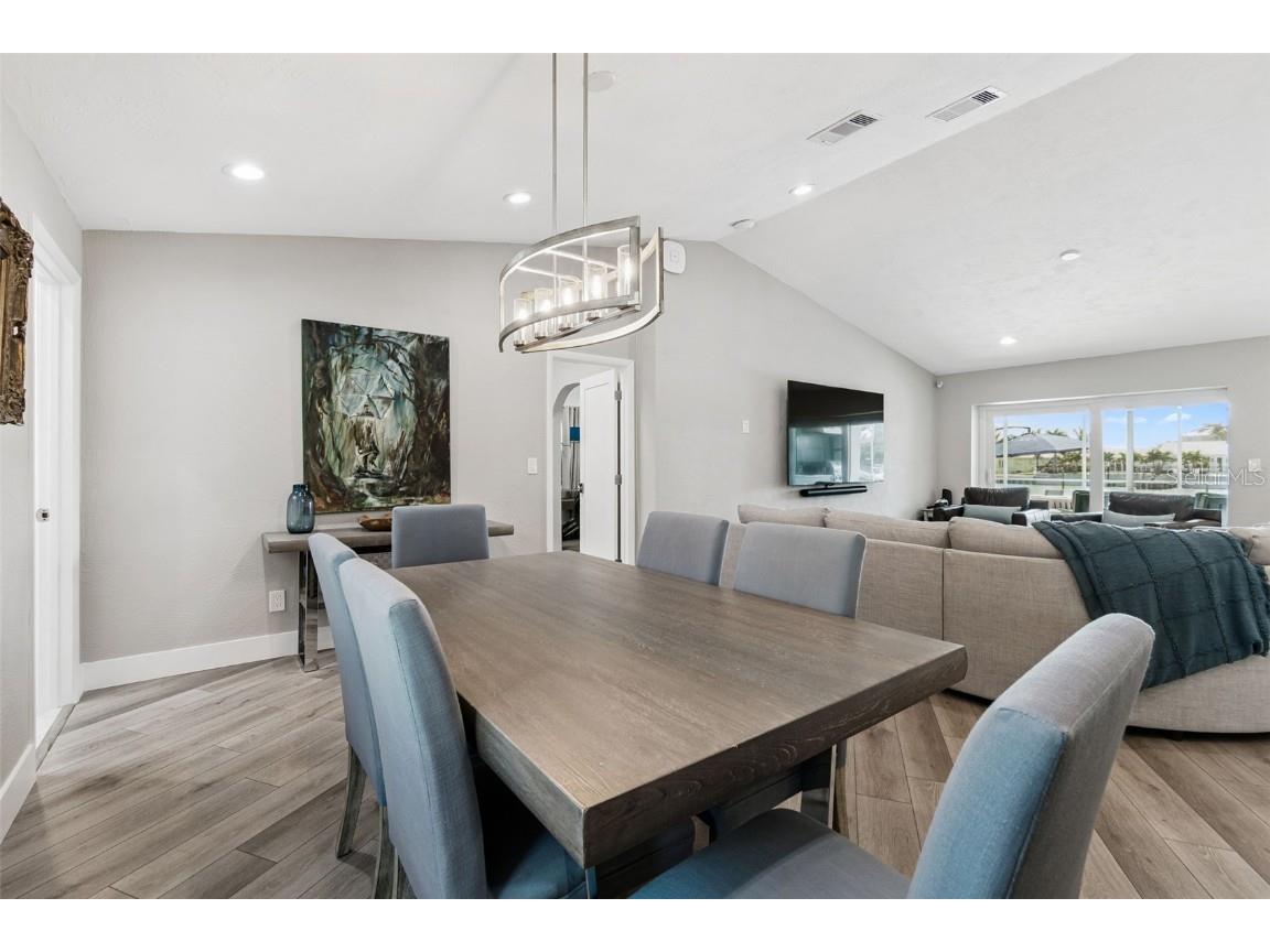 320 Belle Isle Avenue Belleair Beach FL 33786 TB8440328 image47