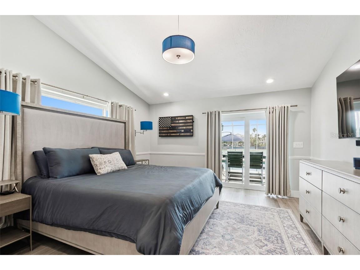 320 Belle Isle Avenue Belleair Beach FL 33786 TB8440328 image50