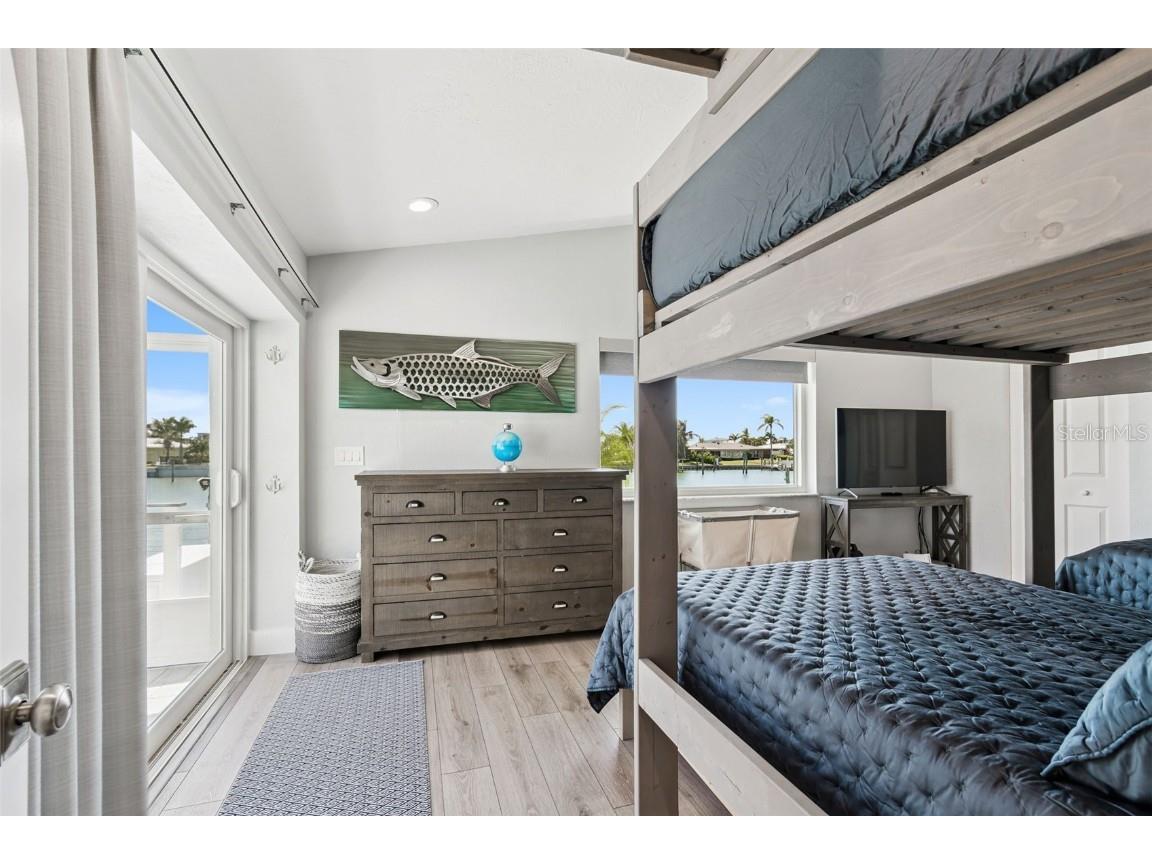 320 Belle Isle Avenue Belleair Beach FL 33786 TB8440328 image53