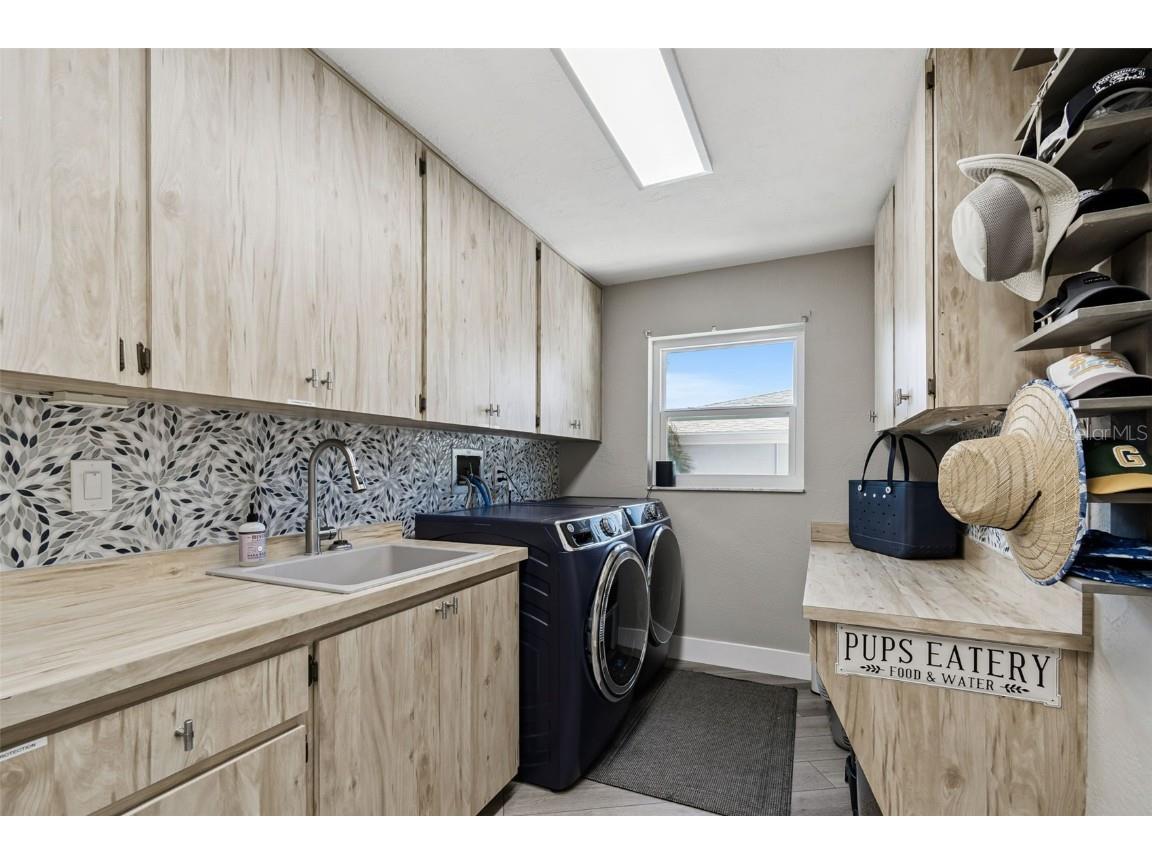 320 Belle Isle Avenue Belleair Beach FL 33786 TB8440328 image57