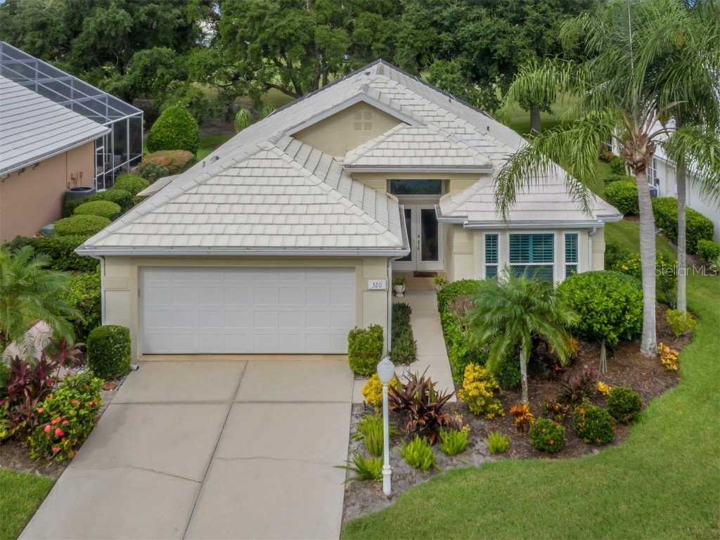 320 Bermuda Court #10 Venice FL 34293 N6117430 image1