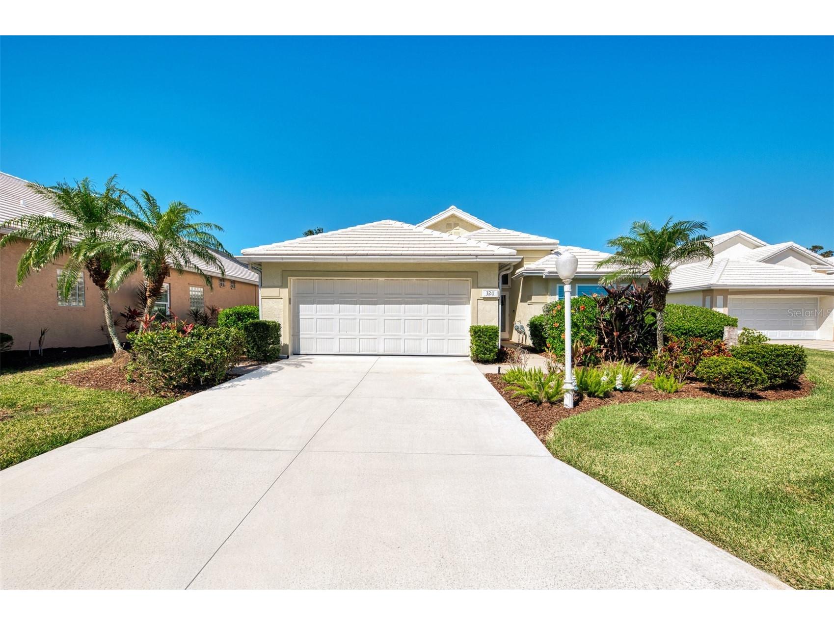 320 Bermuda Court Venice FL 34293 A4667775 image1