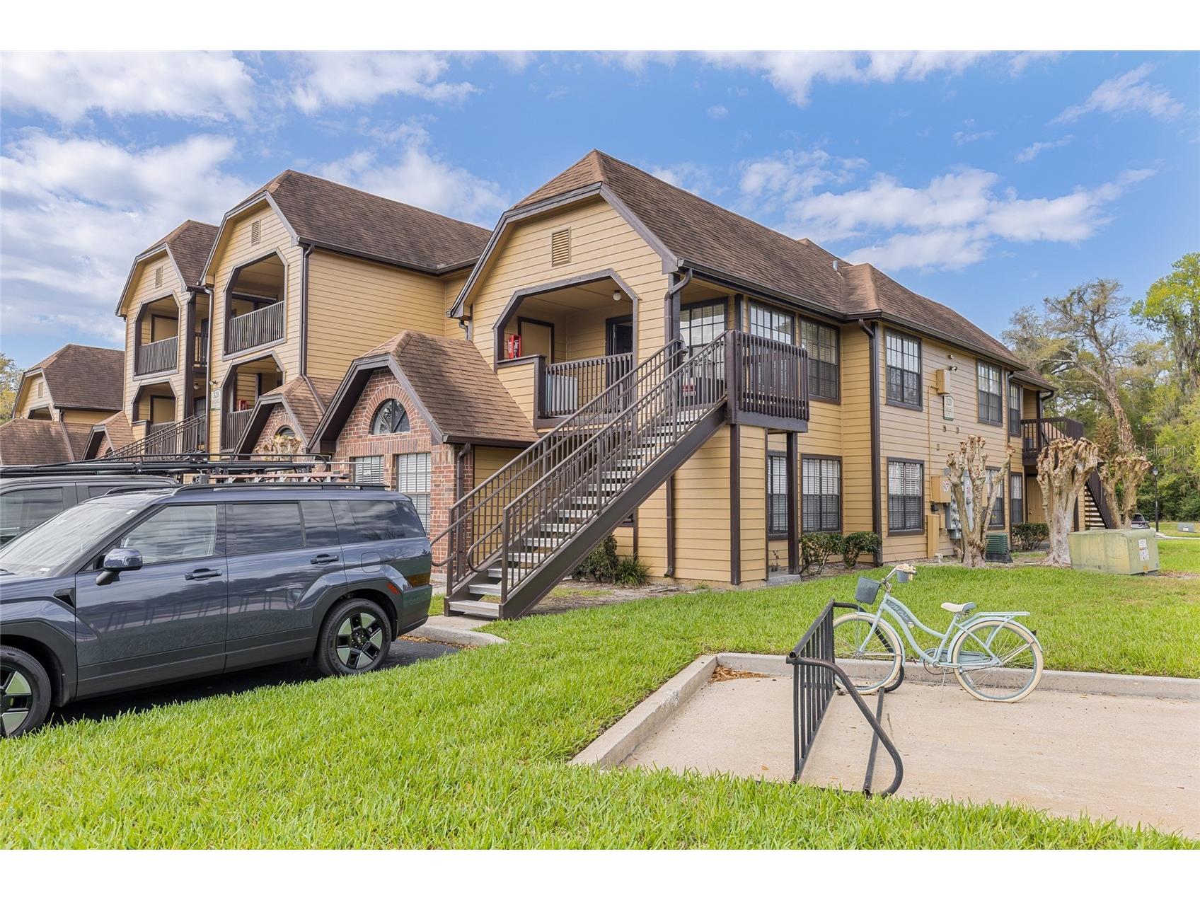 320 Black Oak Court #208 Altamonte Springs FL 32701 O6391651 image1