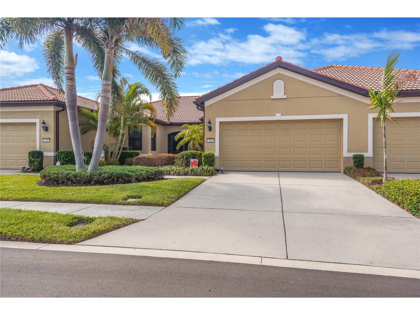 320 Bluewater Falls Court Apollo Beach FL 33572 TB8489848 image2