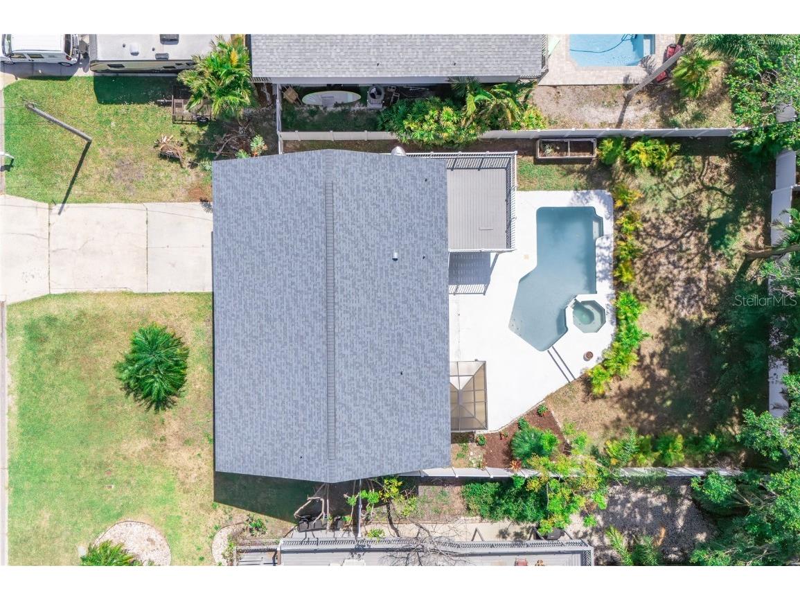 320 Crosswinds Drive Palm Harbor FL 34683 TB8381235 image1