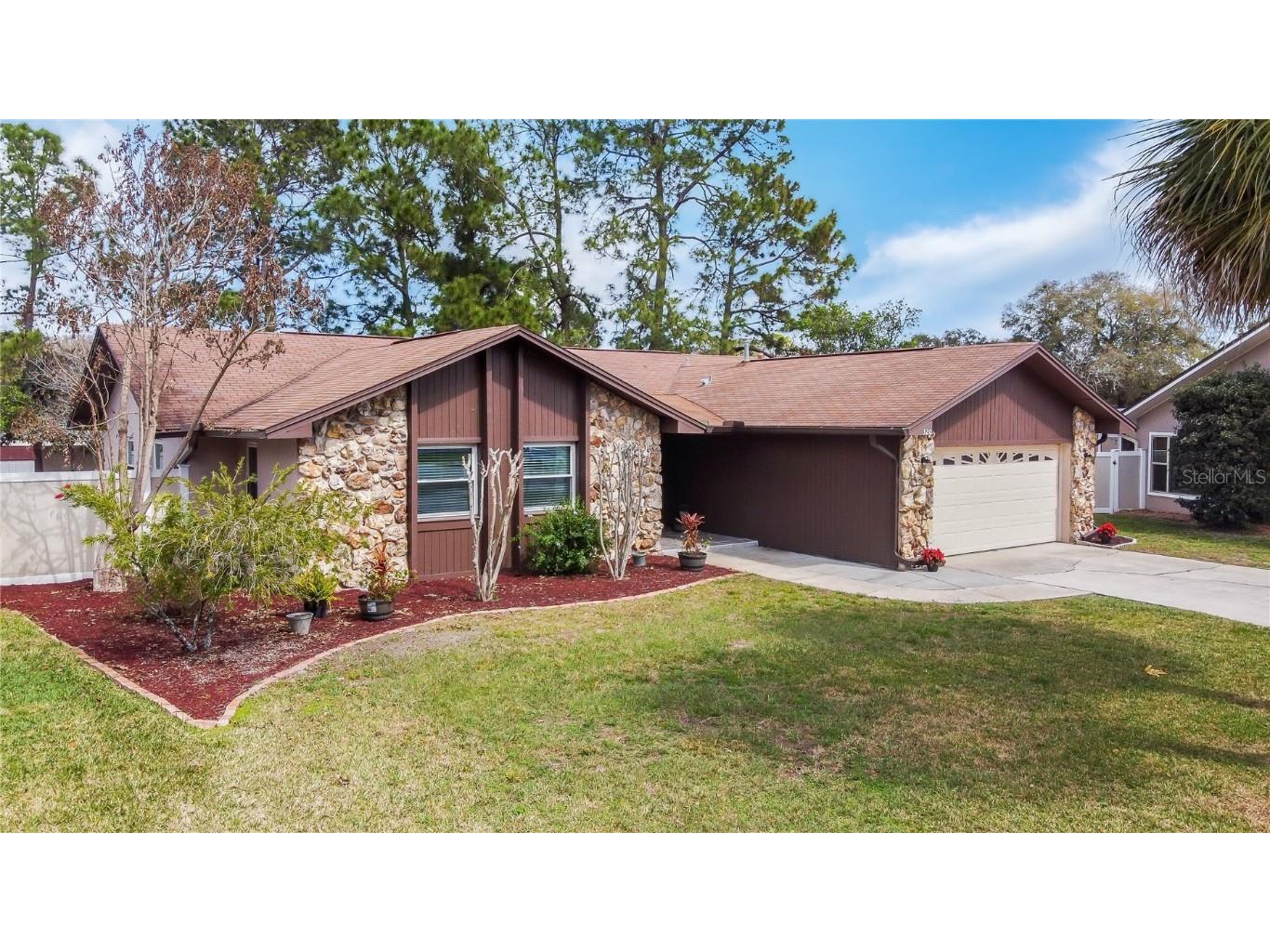 320 Dublin Drive Lake Mary FL 32746 O6006457 image1