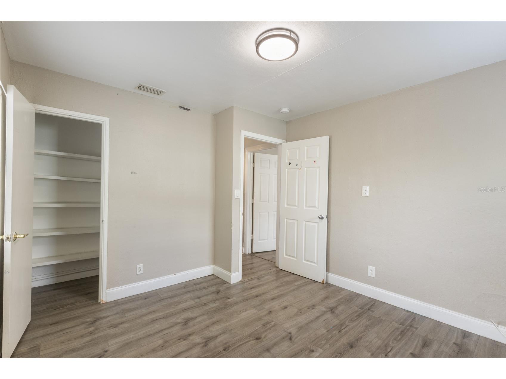 320 E Althea Avenue Tampa FL 33612 TB8531552 image18