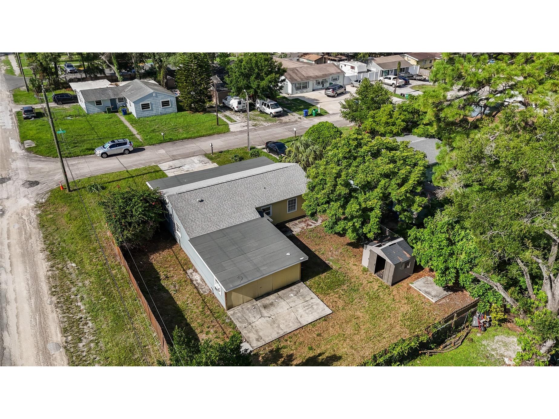 320 E Althea Avenue Tampa FL 33612 TB8531552 image26