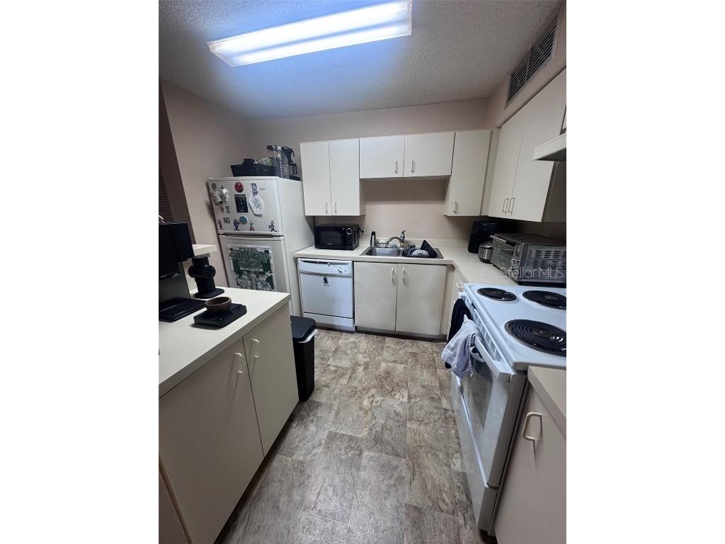 320 Forestway Circle #203 Altamonte Springs FL 32701 O6326111 image6