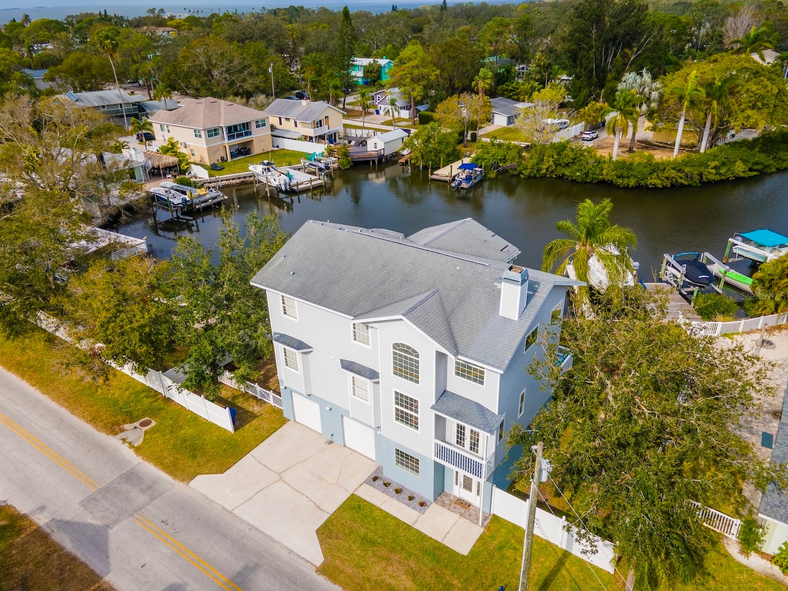 320 Georgia Avenue Crystal Beach FL 34681 TB8461277 image92