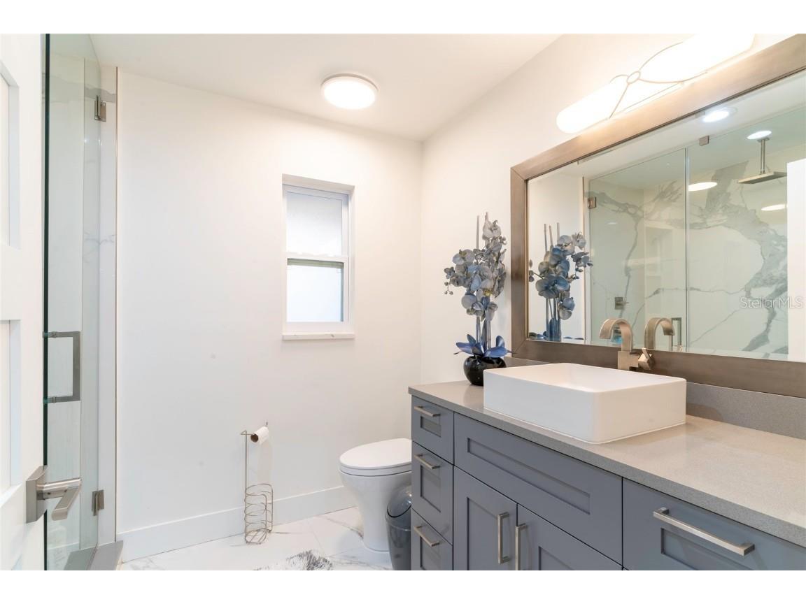 320 Harbor Passage Clearwater Beach FL 33767 TB8433216 image32