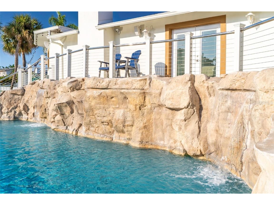 320 Harbor Passage Clearwater Beach FL 33767 TB8433216 image50