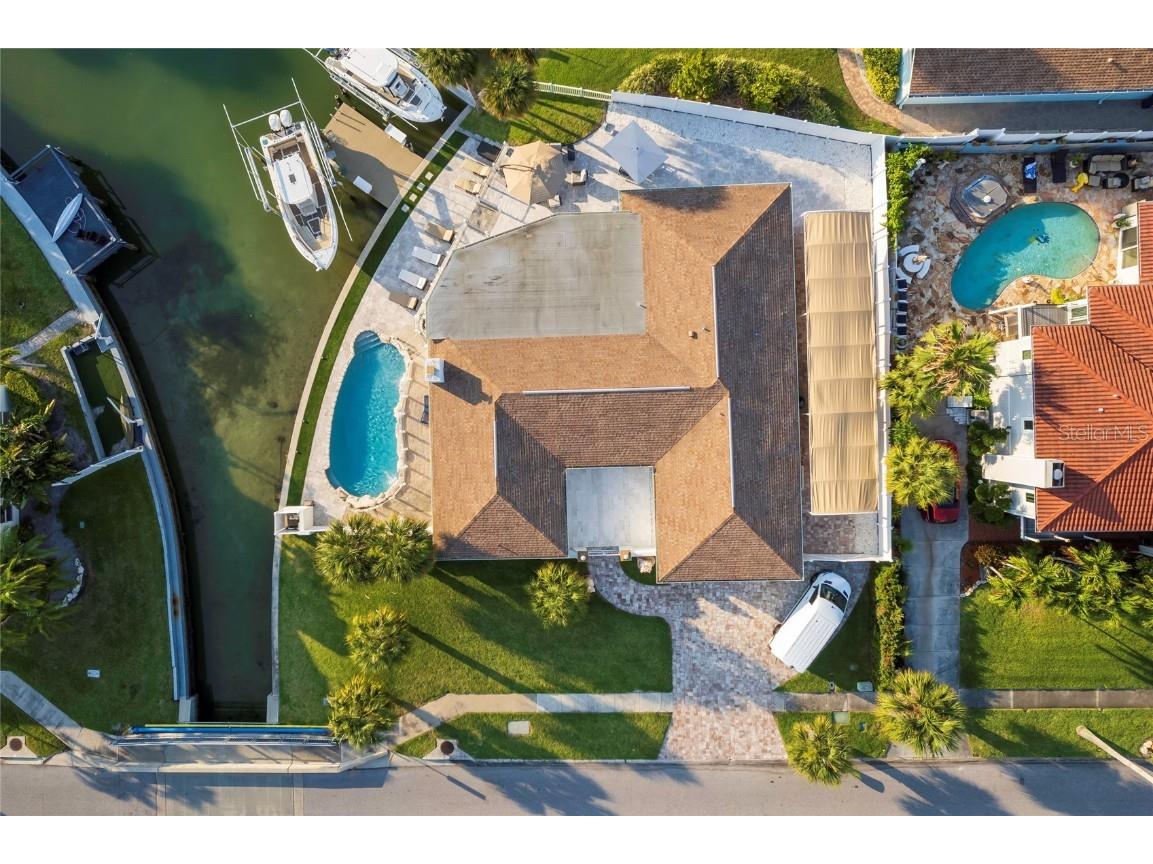 320 Harbor Passage Clearwater Beach FL 33767 TB8433216 image62