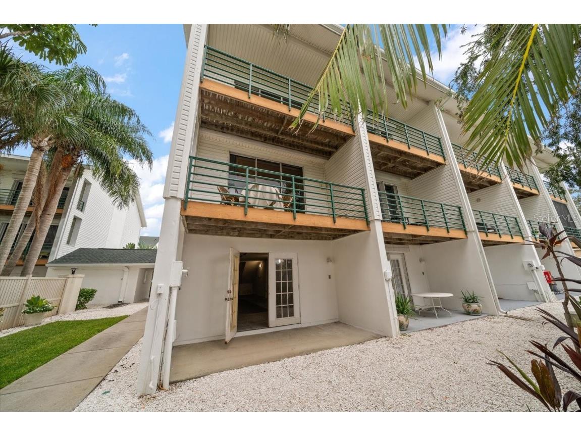 320 Island Way #105 Clearwater Beach FL 33767 TB8439335 image14