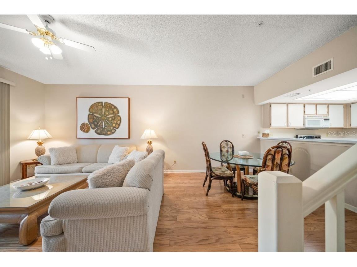 320 Island Way #105 Clearwater Beach FL 33767 TB8439335 image17