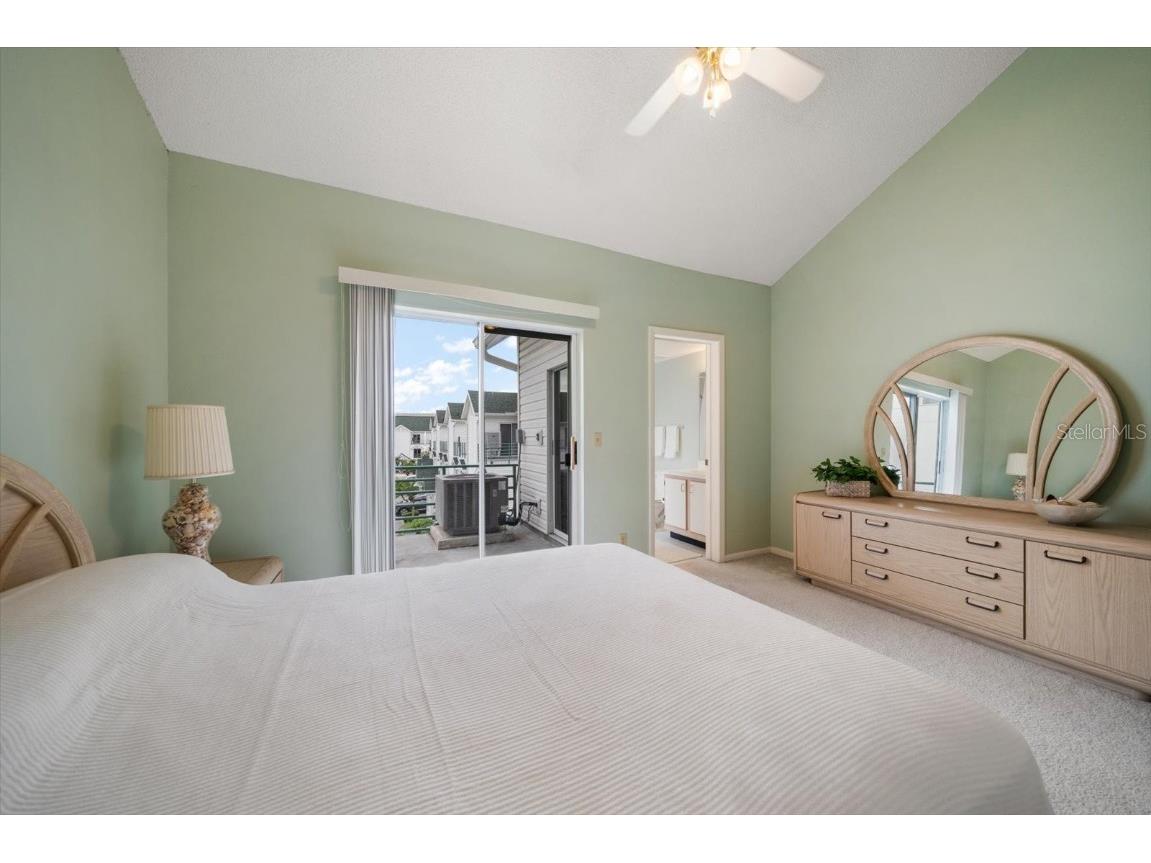 320 Island Way #105 Clearwater Beach FL 33767 TB8439335 image35