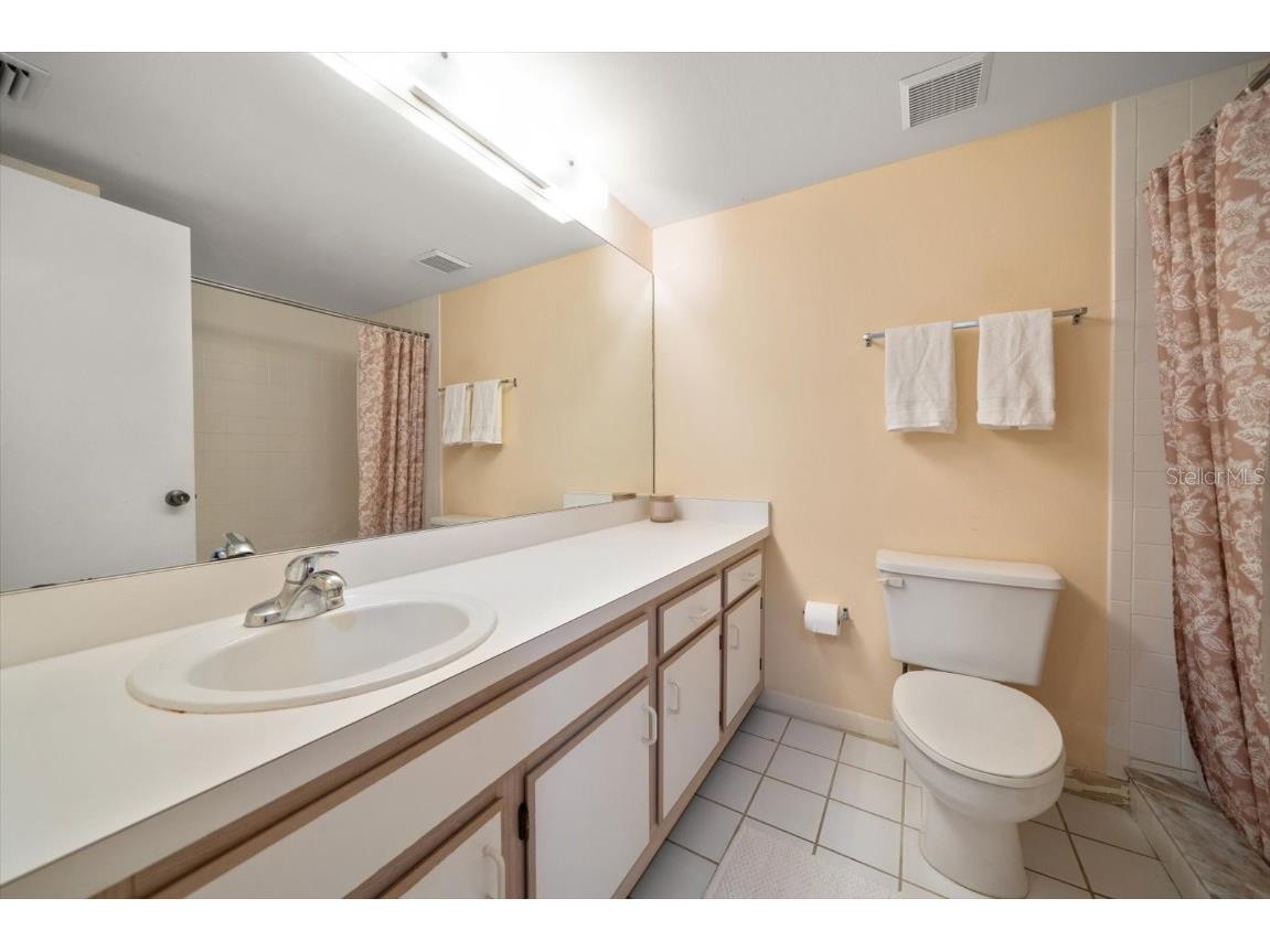 320 Island Way #105 Clearwater Beach FL 33767 TB8439335 image37