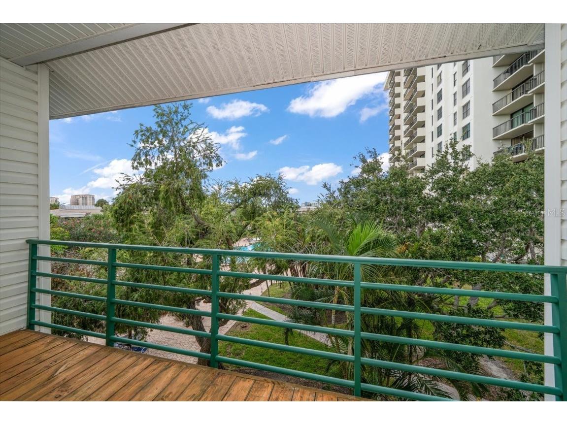 320 Island Way #105 Clearwater Beach FL 33767 TB8439335 image38