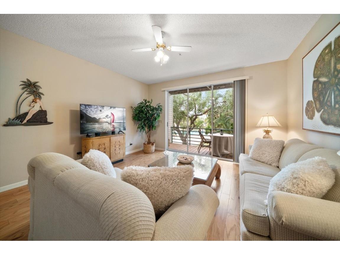 320 Island Way #105 Clearwater Beach FL 33767 TB8439335 image8