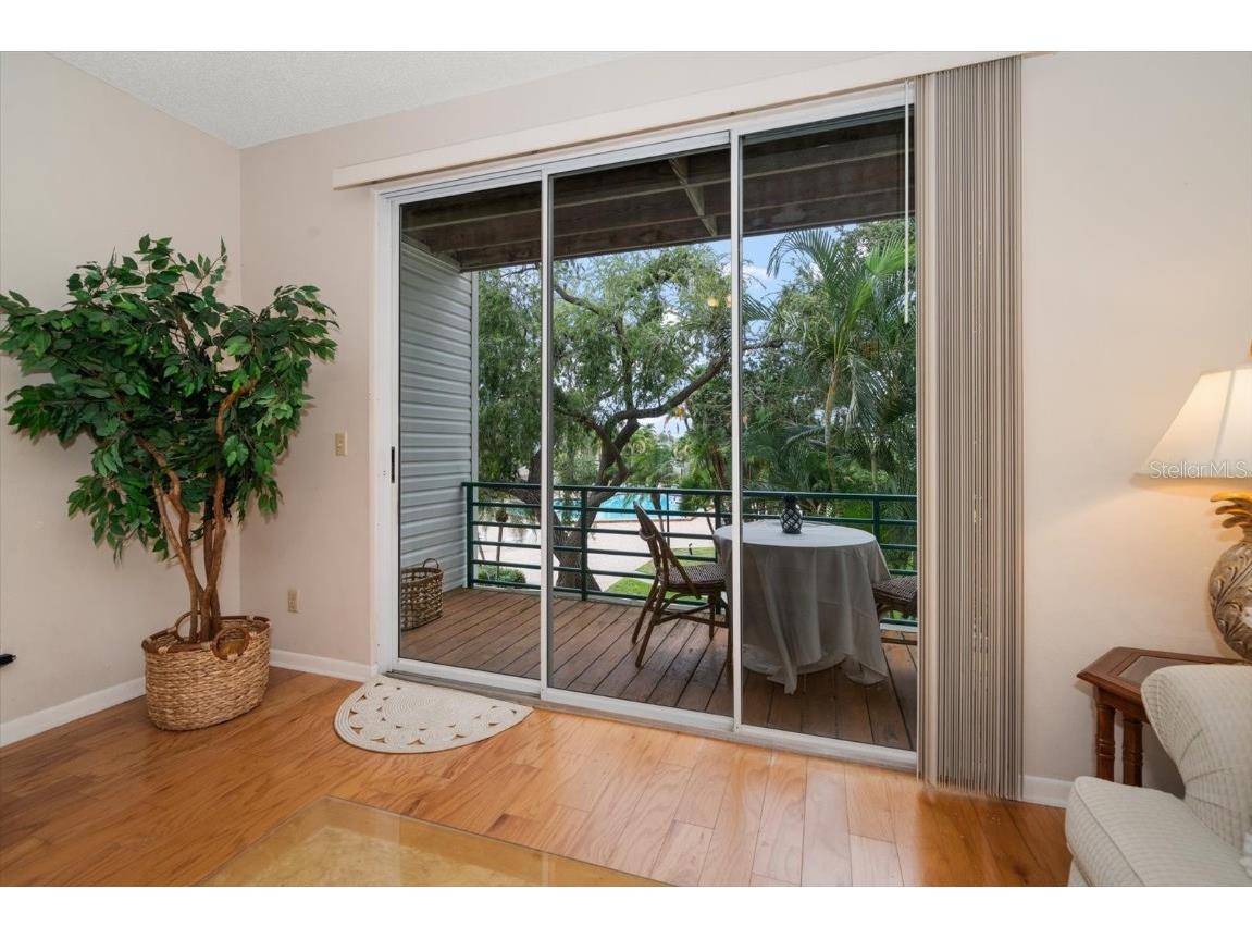 320 Island Way #105 Clearwater Beach FL 33767 TB8439335 image9