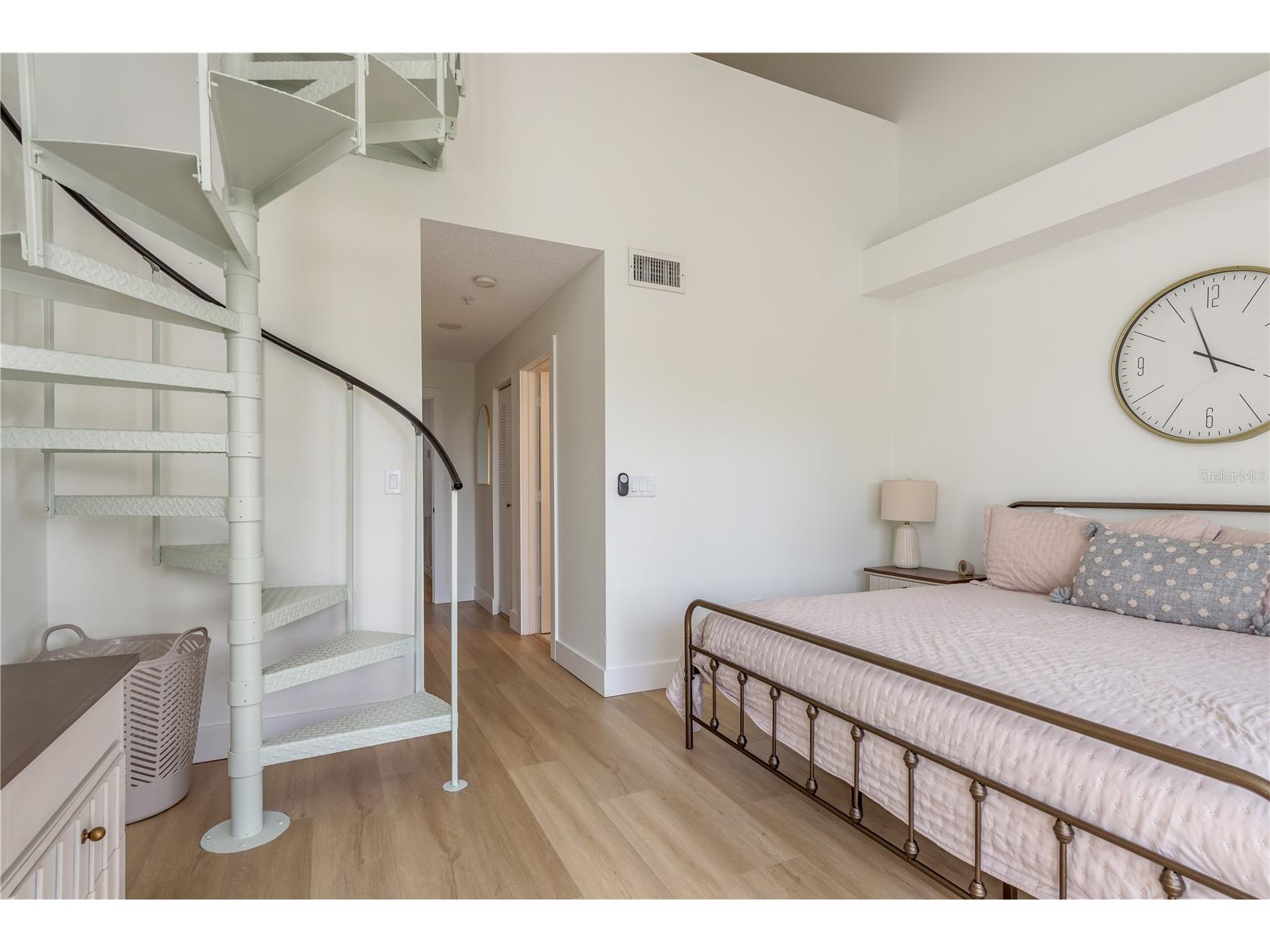 320 Island Way #209 Clearwater Beach FL 33767 TB8473657 image26