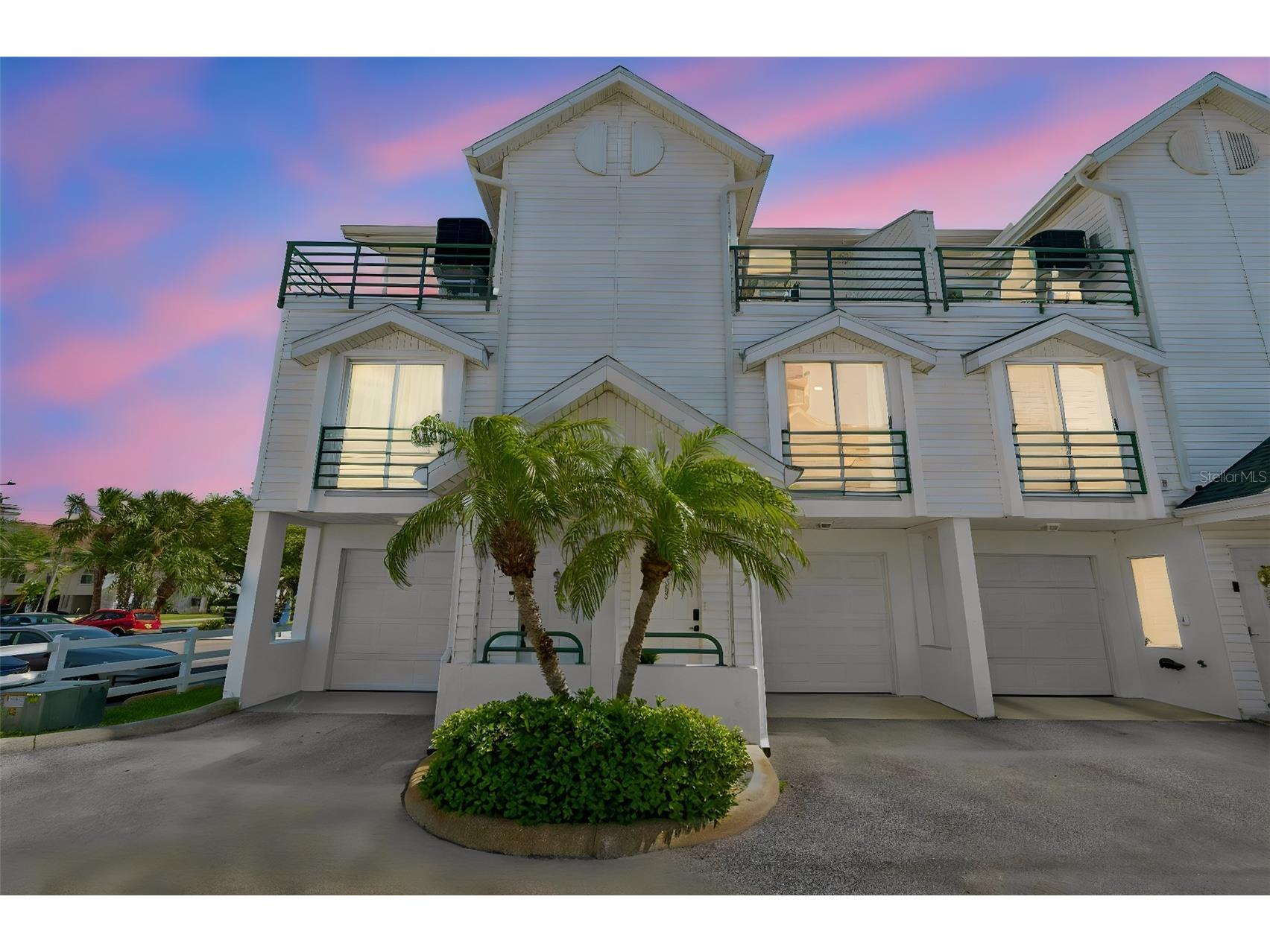 320 Island Way #302 Clearwater FL 33767 TB8499492 image1