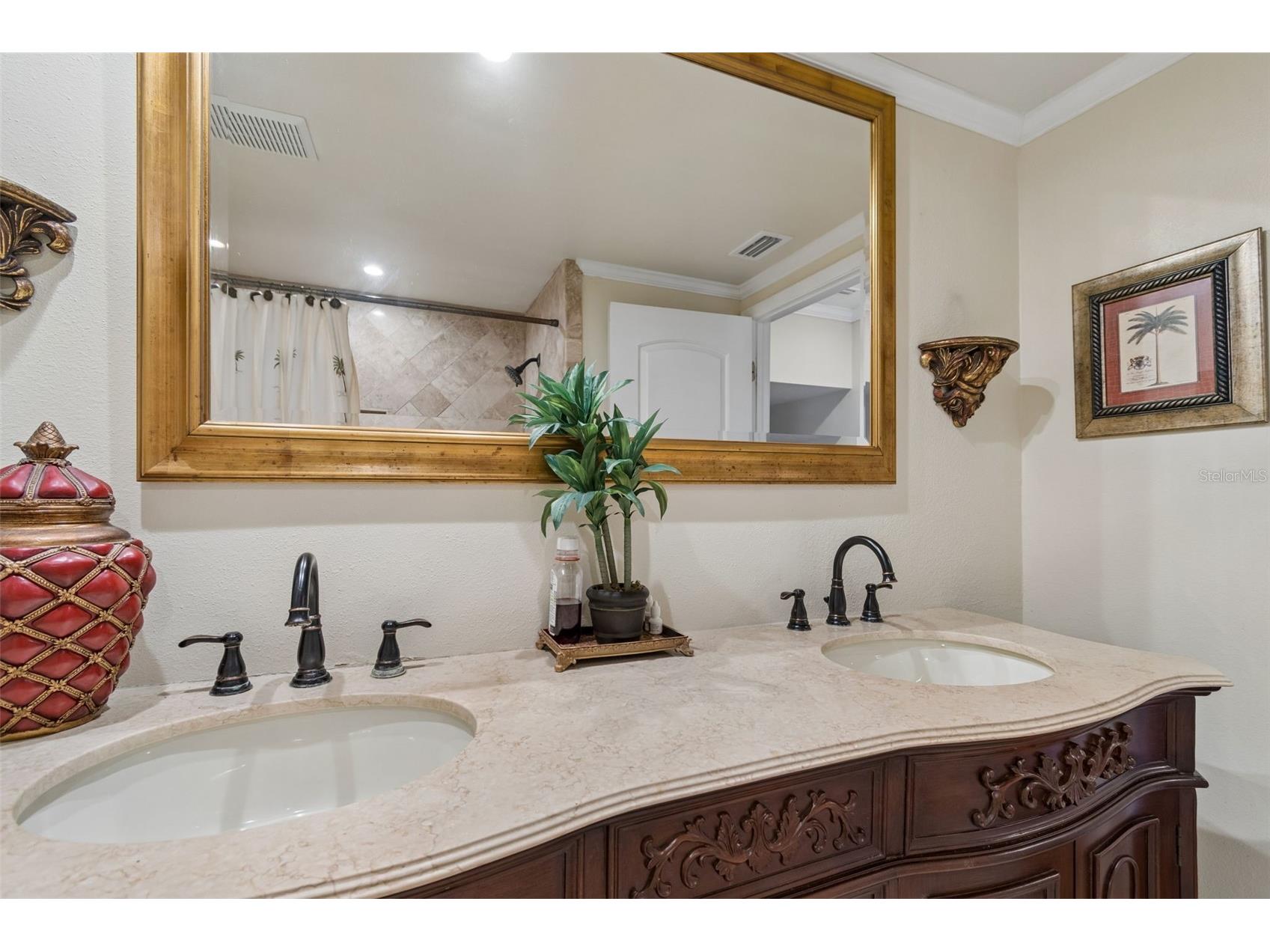 320 Island Way #304 Clearwater Beach FL 33767 TB8512455 image16