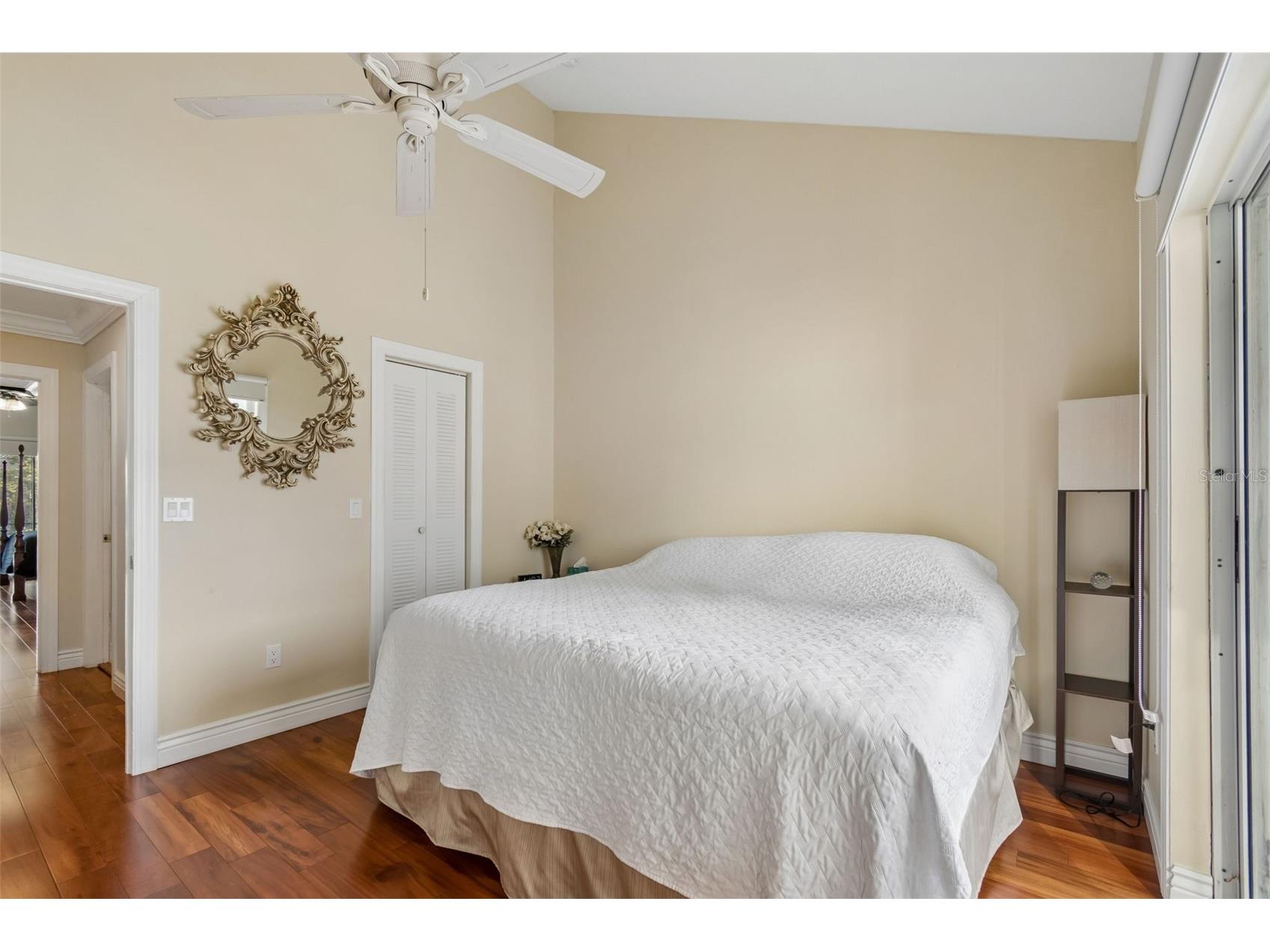 320 Island Way #304 Clearwater Beach FL 33767 TB8512455 image18
