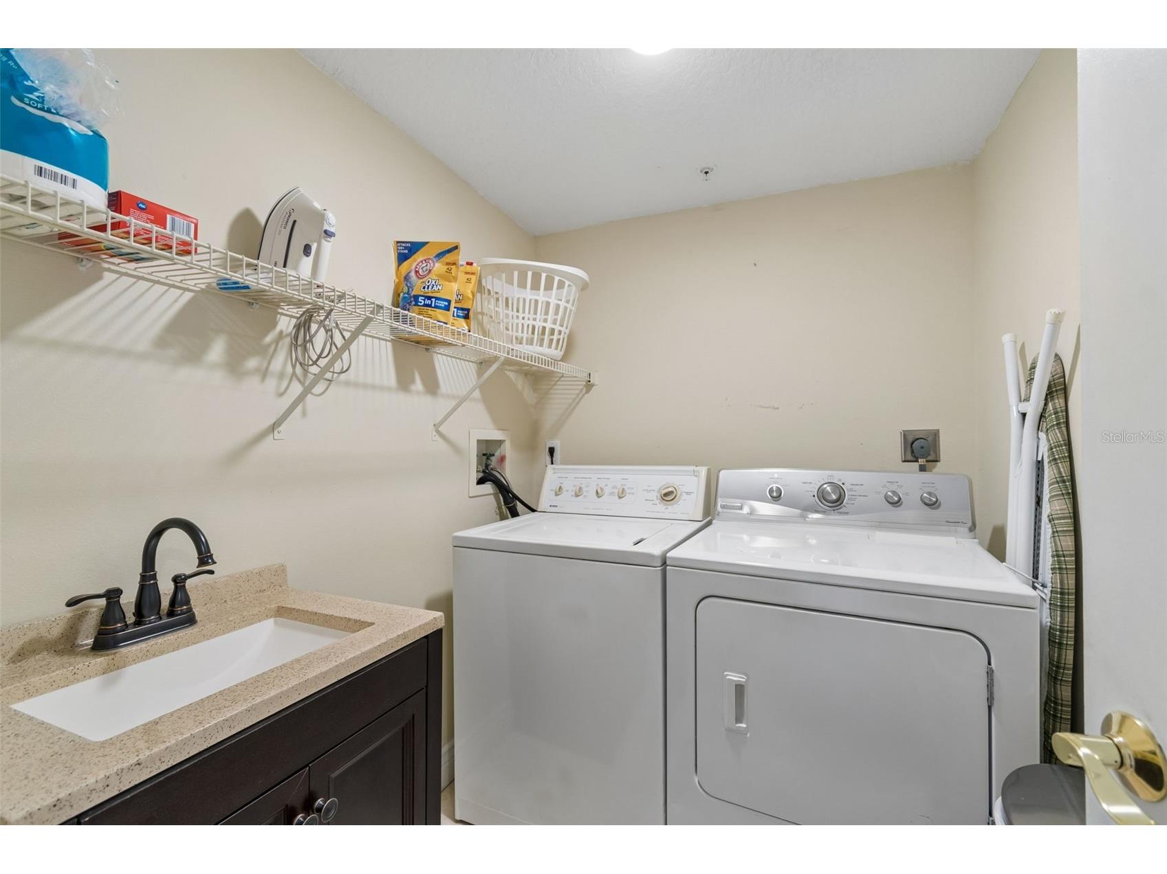 320 Island Way #304 Clearwater Beach FL 33767 TB8512455 image23