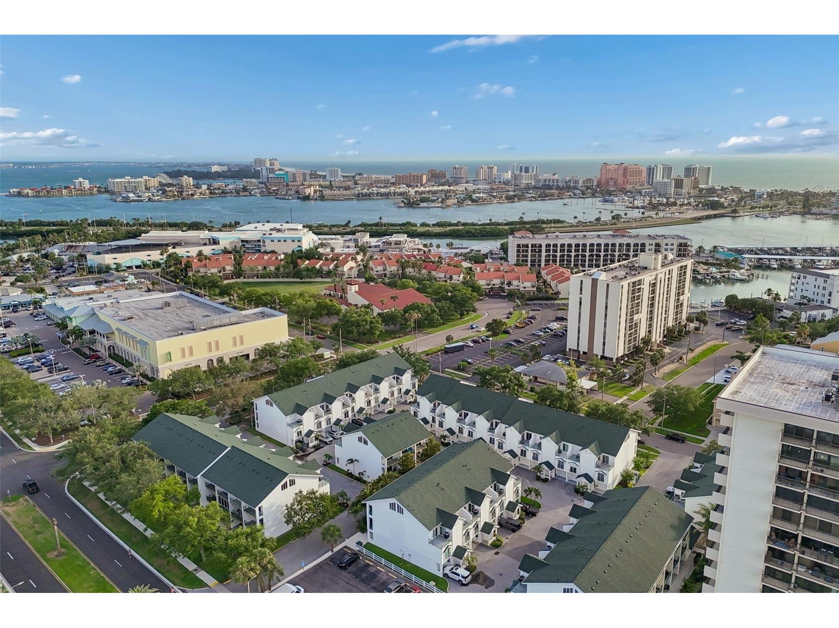 320 Island Way #304 Clearwater Beach FL 33767 TB8512455 image45