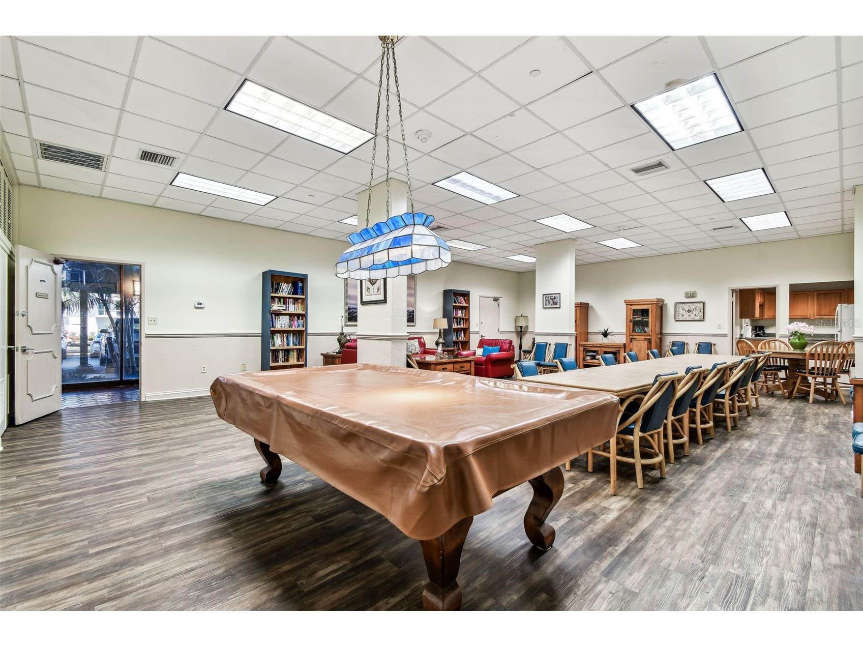 320 Island Way #304 Clearwater Beach FL 33767 TB8512455 image50