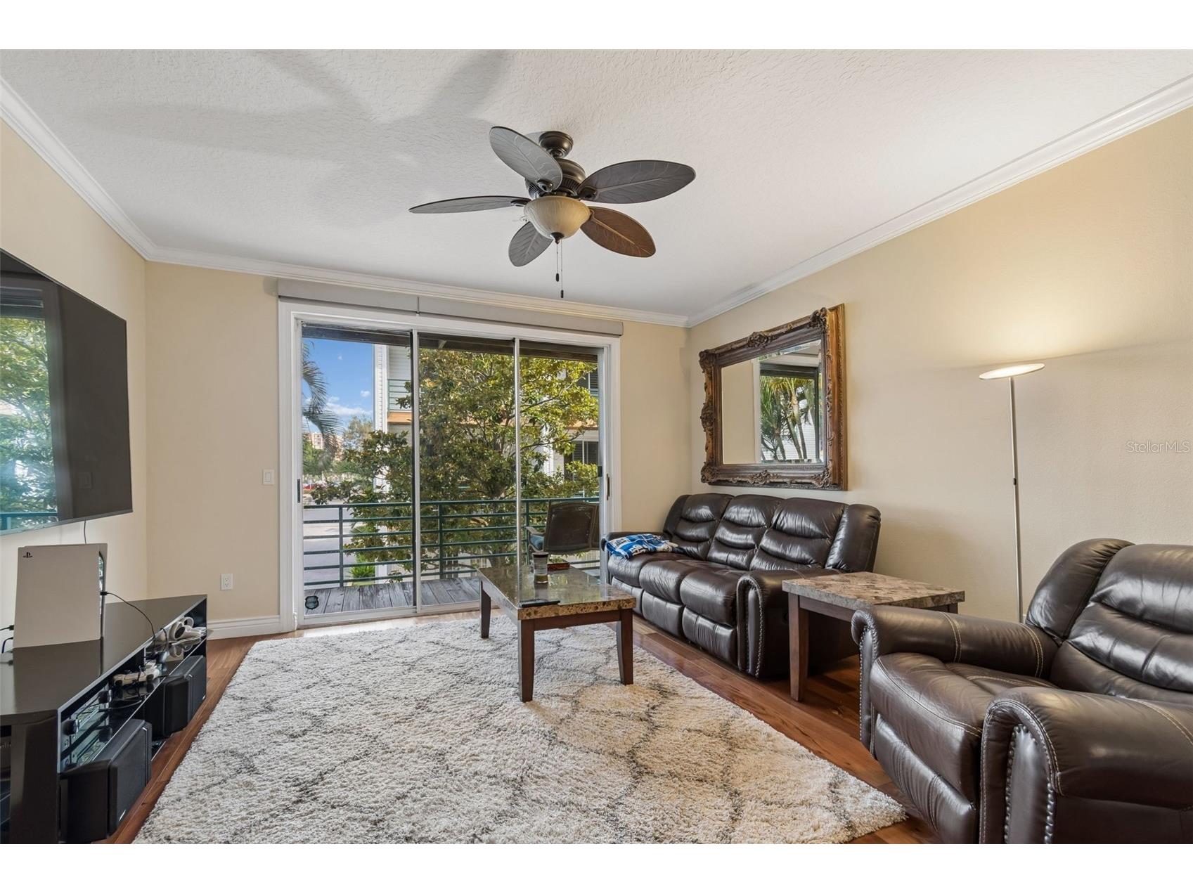 320 Island Way #304 Clearwater Beach FL 33767 TB8512455 image7