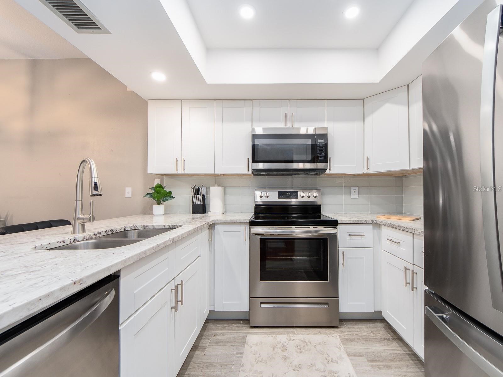 320 Island Way #606 Clearwater Beach FL 33767 TB8498418 image11