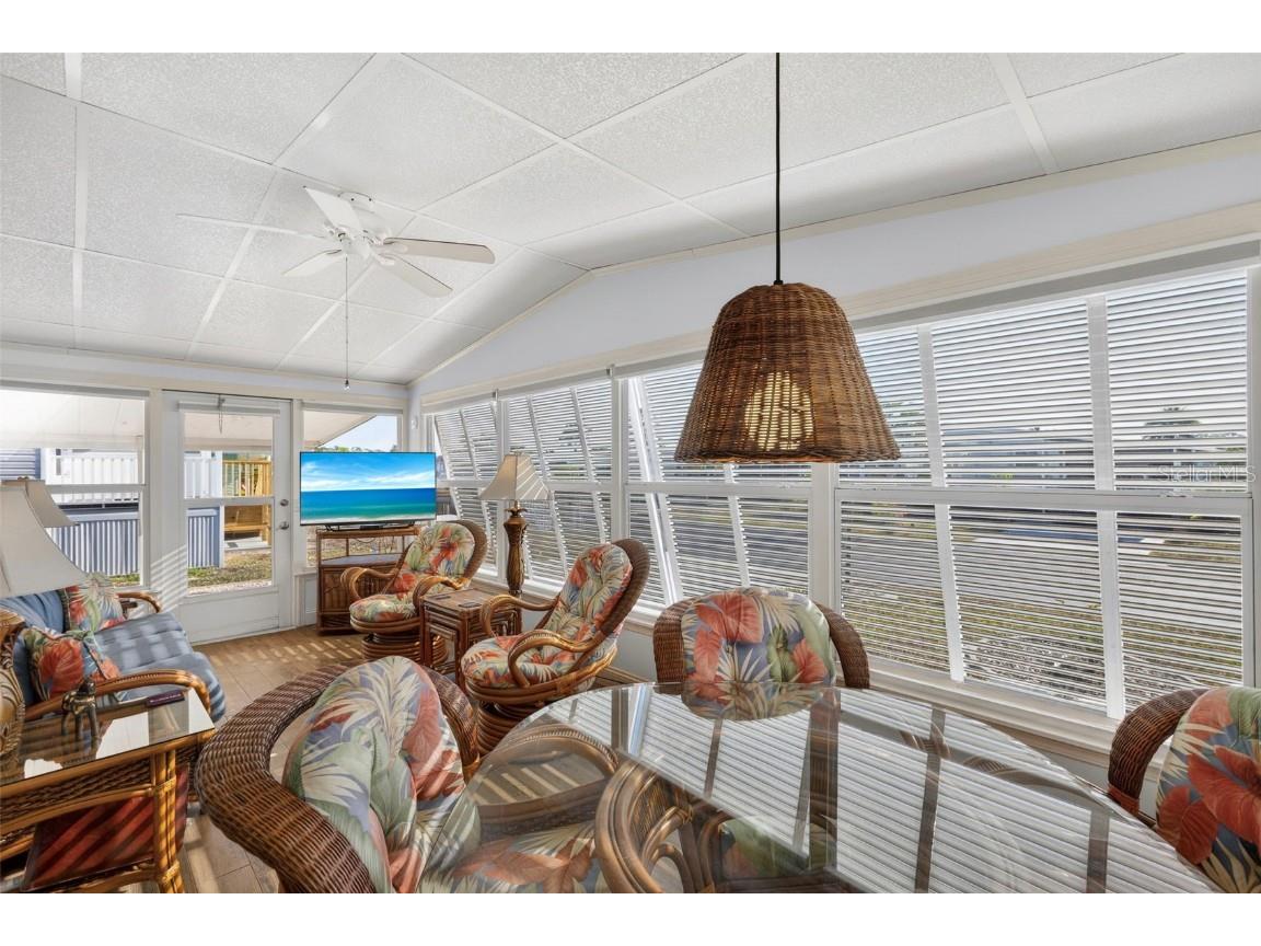 320 La Costa North Port FL 34287 TB8457675 image17