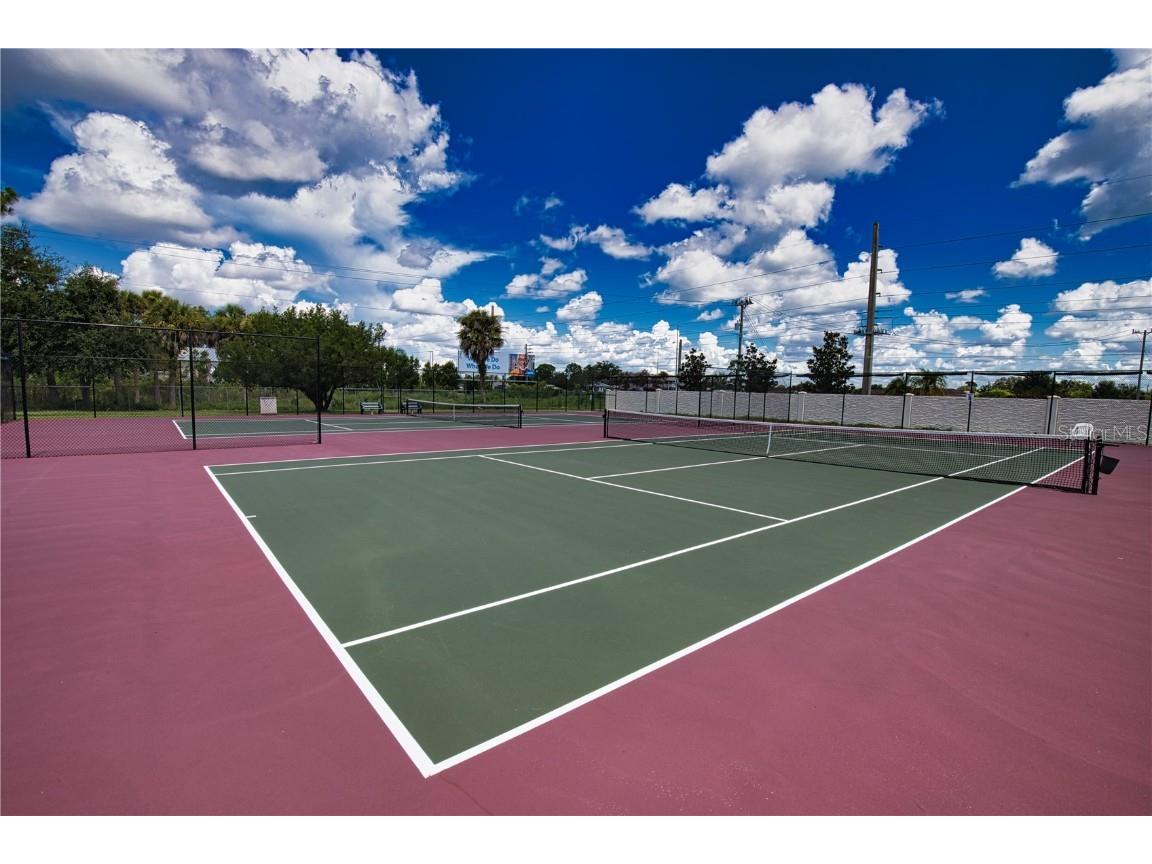 320 La Costa North Port FL 34287 TB8457675 image63