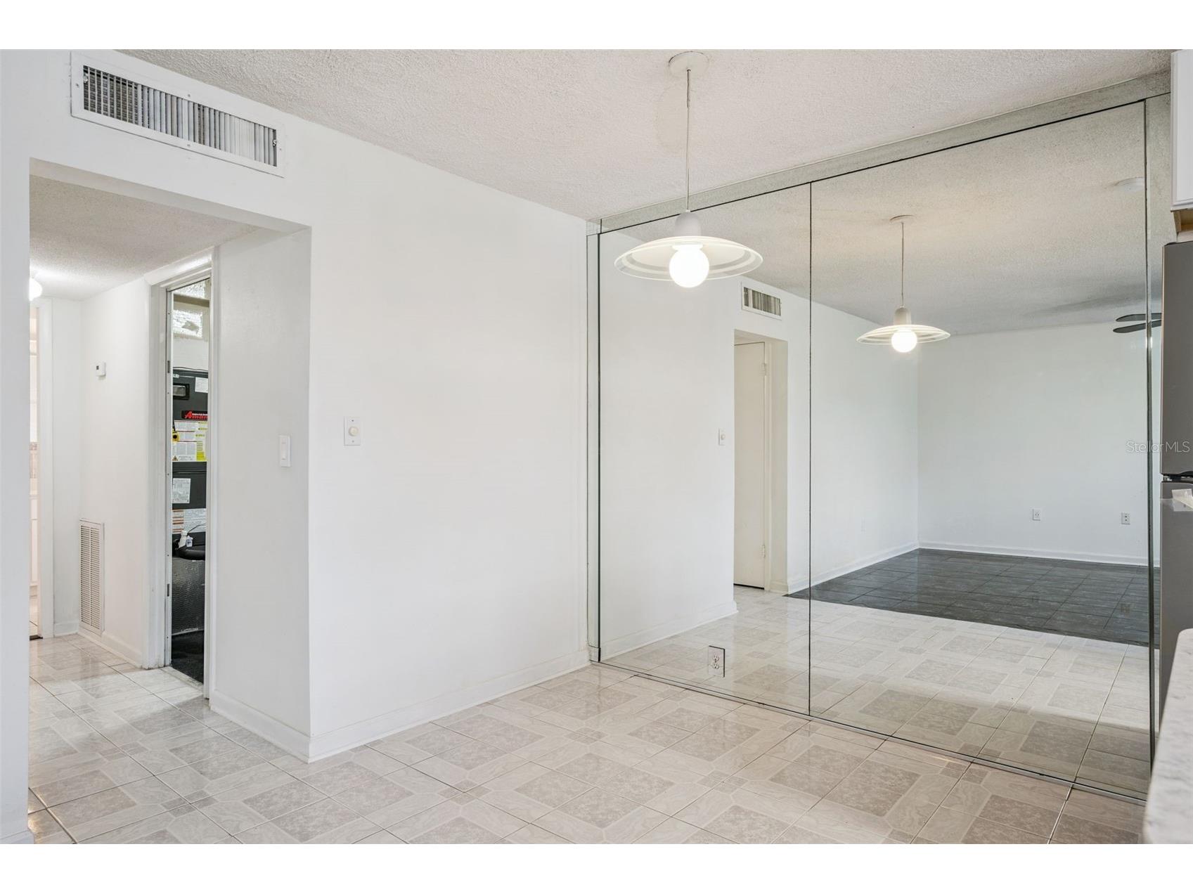 320 Lakeview Street #108 Orlando FL 32804 O6378899 image12