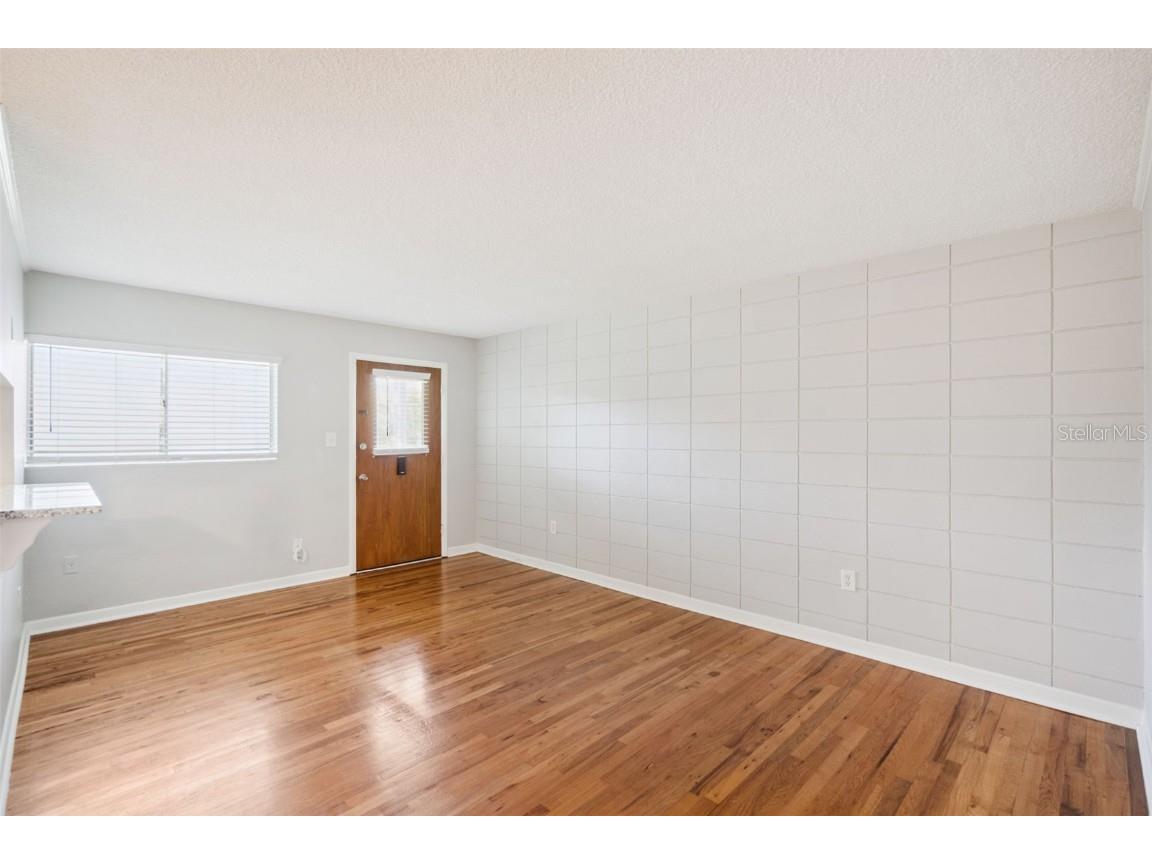 320 Lakeview Street #213 Orlando FL 32804 O6333307 image3