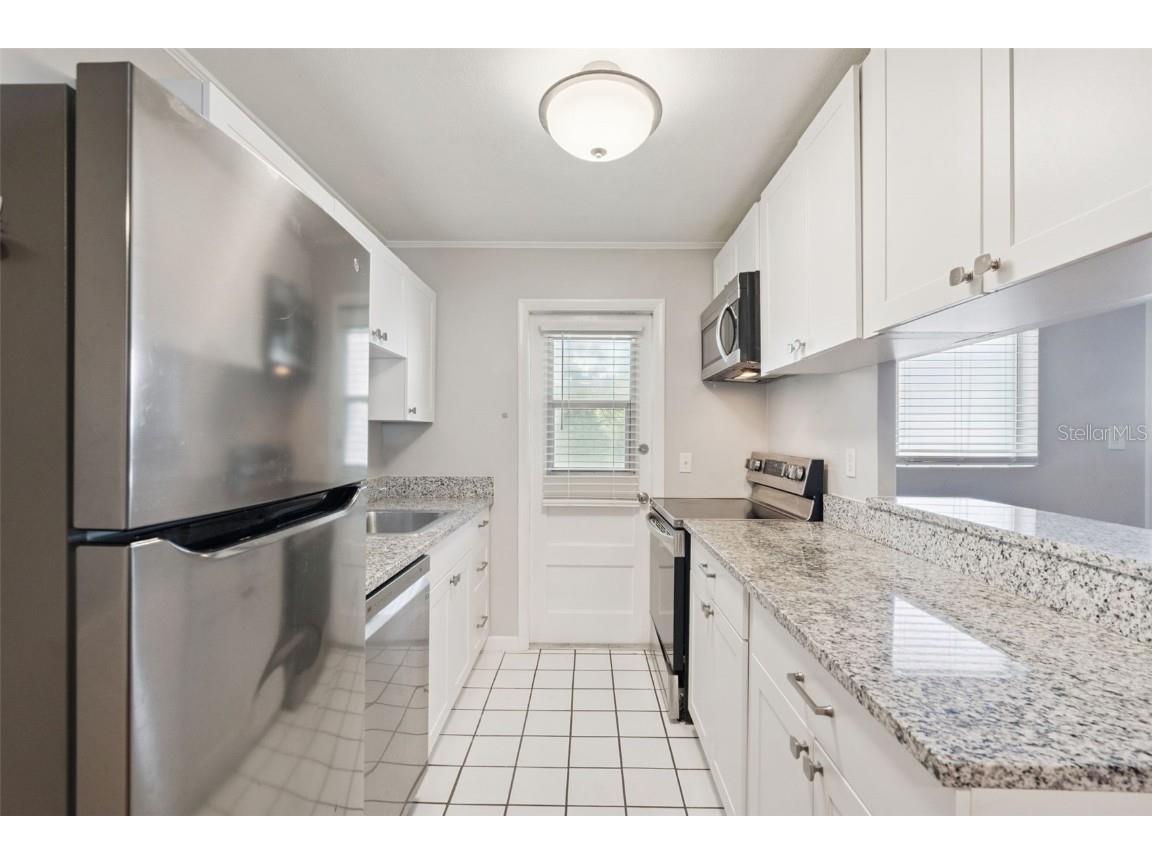 320 Lakeview Street #213 Orlando FL 32804 O6333307 image9