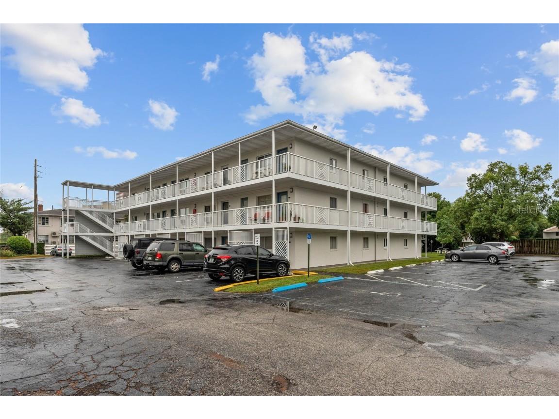 320 Lakeview Street #219 Orlando FL 32804 - LAKE CONCORD O6158416 image1