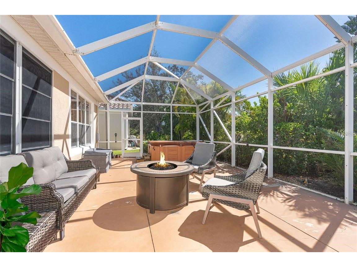 320 Langholm Drive Venice FL 34293 A4665035 image2