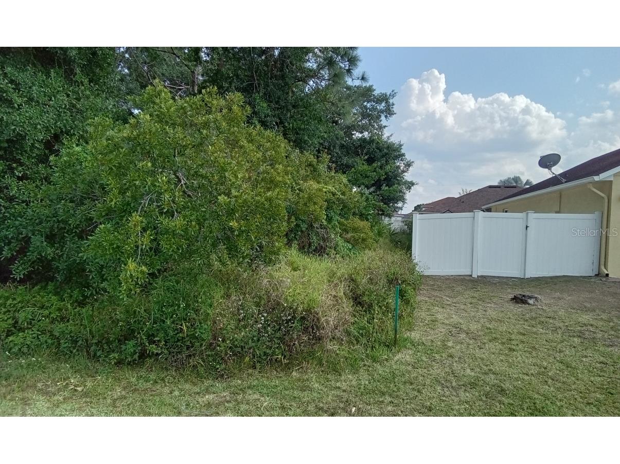 320 Mariana Way #28 Poinciana FL 34758 O6121969 image1