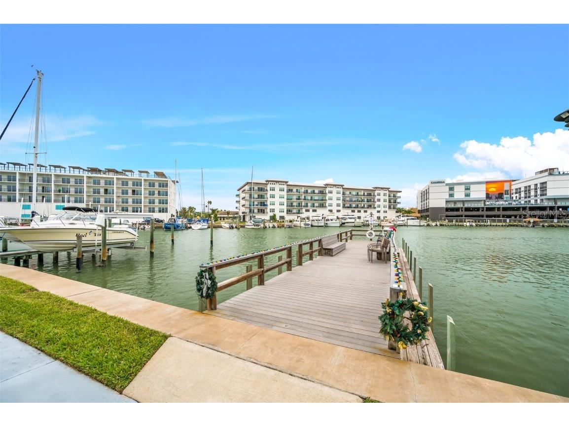 320 Medallion Boulevard #D Madeira Beach FL 33708 - BOCA CIEGA BAY TB8337220 image4