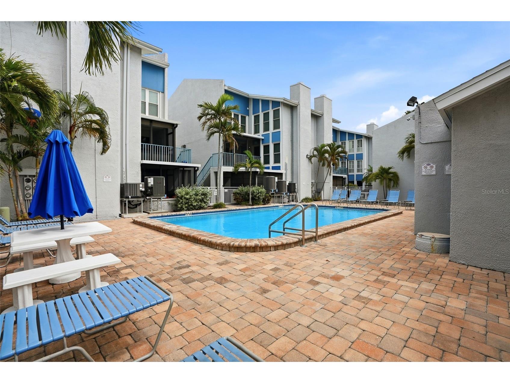 320 Medallion Boulevard #H Madeira Beach FL 33708 TB8515906 image24