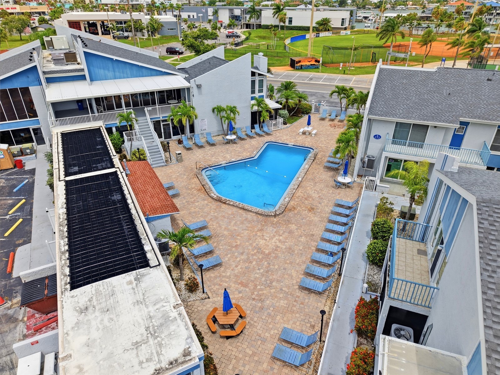 320 Medallion Boulevard #H Madeira Beach FL 33708 TB8515906 image27