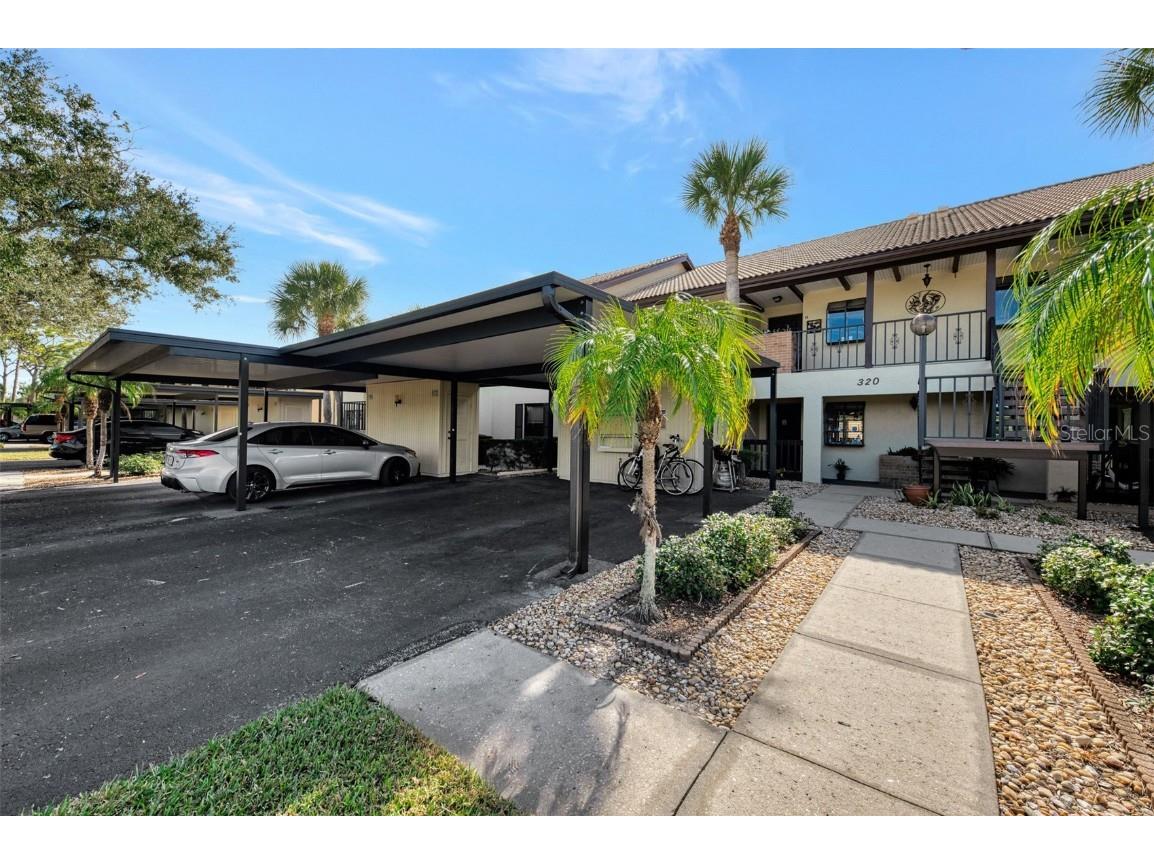 320 Mission Trail N #H Venice FL 34285 N6141700 image1