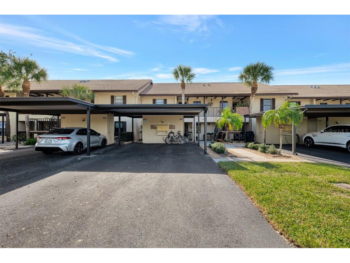 320 Mission Trail N #H Venice FL 34285 N6141700 image2