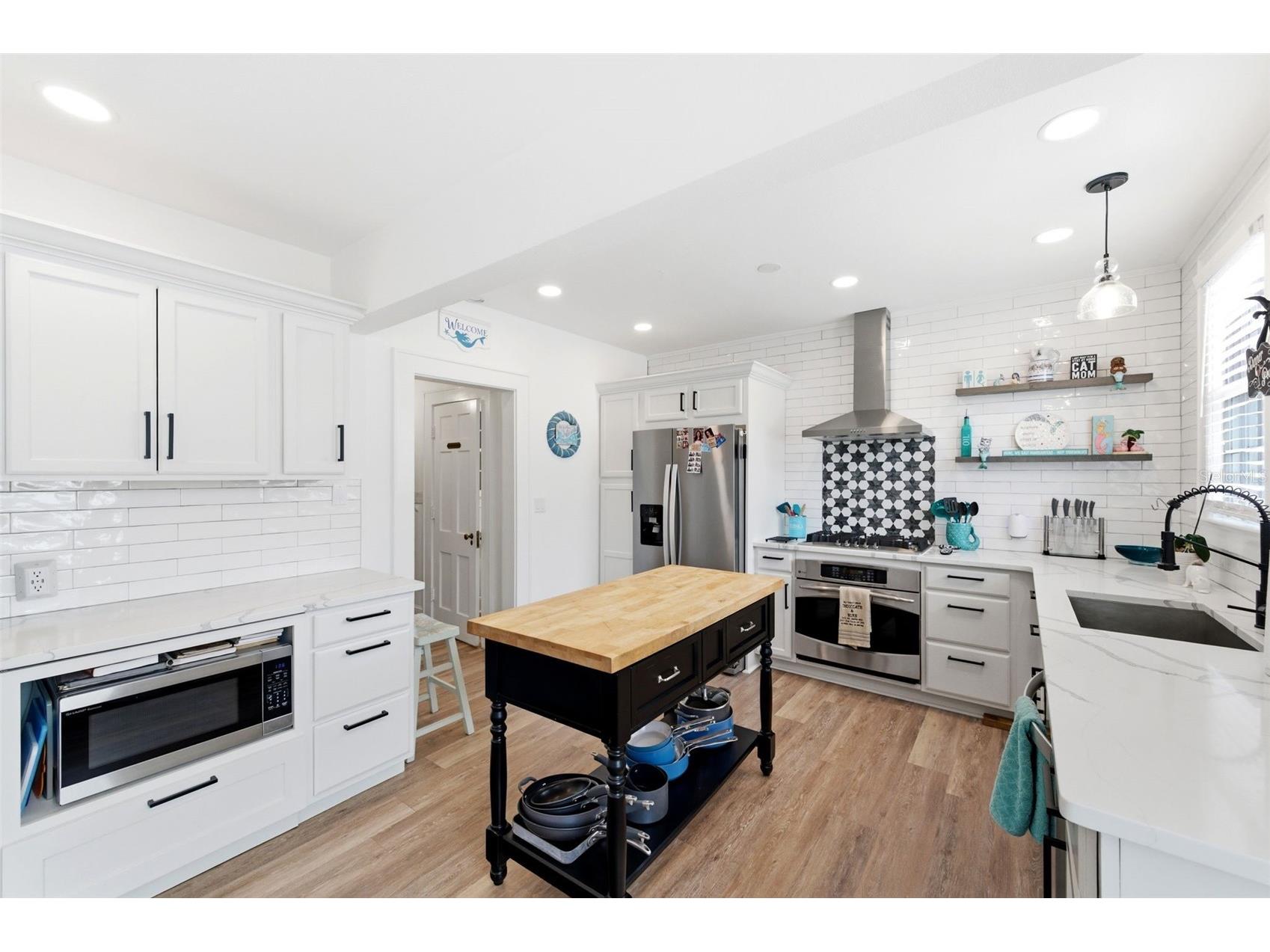 320 N Betty Lane Clearwater FL 33755 TB8482837 image13